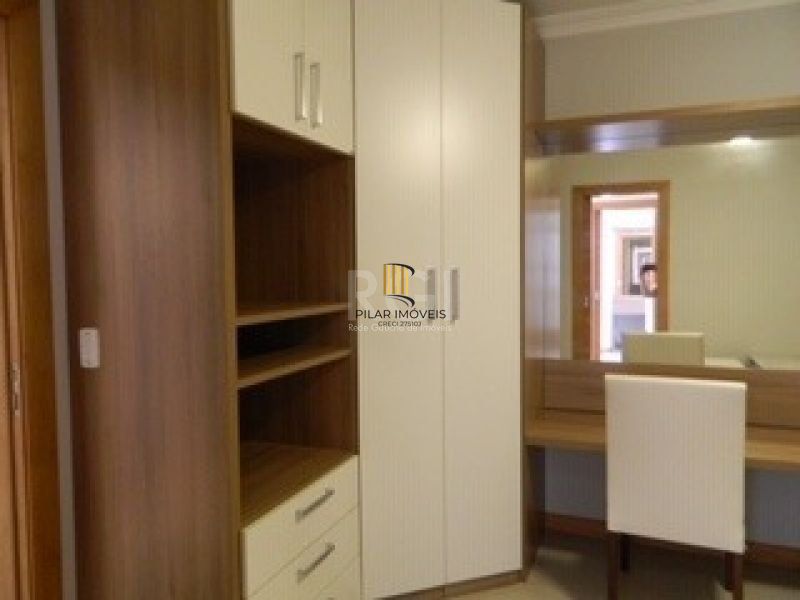 Apartamento para Venda - 190m², 4 dormitórios, sendo 4 suites, 2 vagas - Navegantes