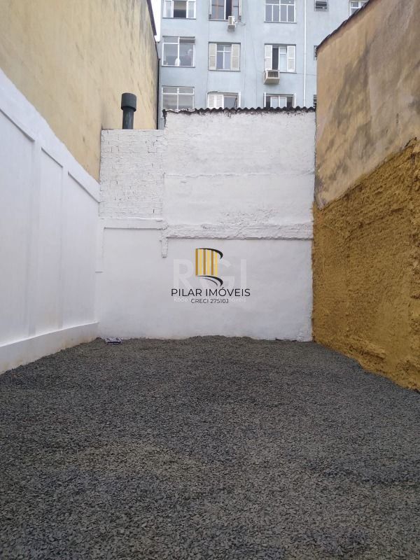 Terreno para Venda - 84m², Centro Histórico