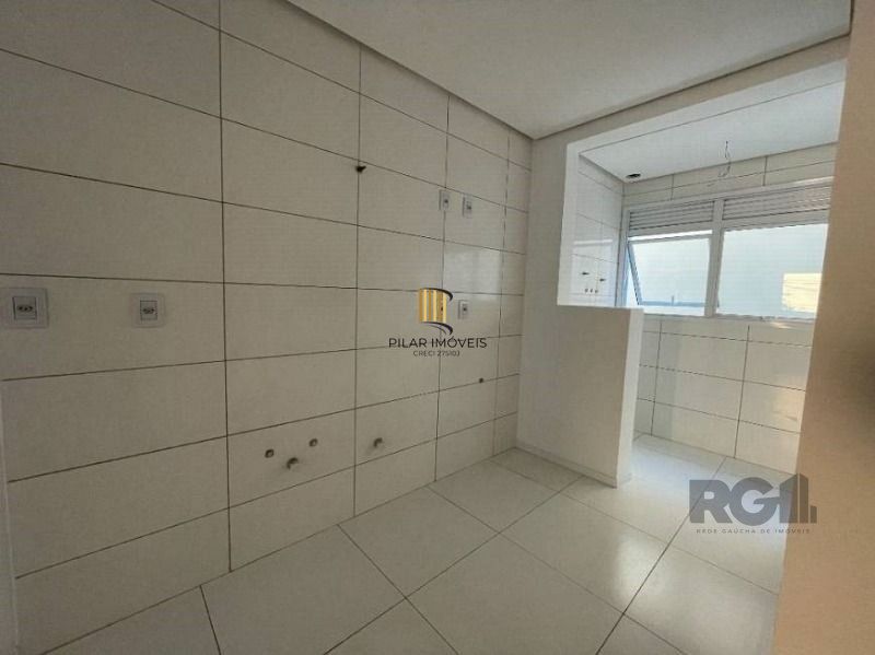 Apartamento 2 dormitórios no bairro Vila Silveira Martins