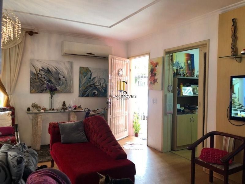 Casa para Venda - 200m², 3 dormitórios, sendo 1 suites, 2 vagas - Chácara das Pedras - Pilar Imóveis
