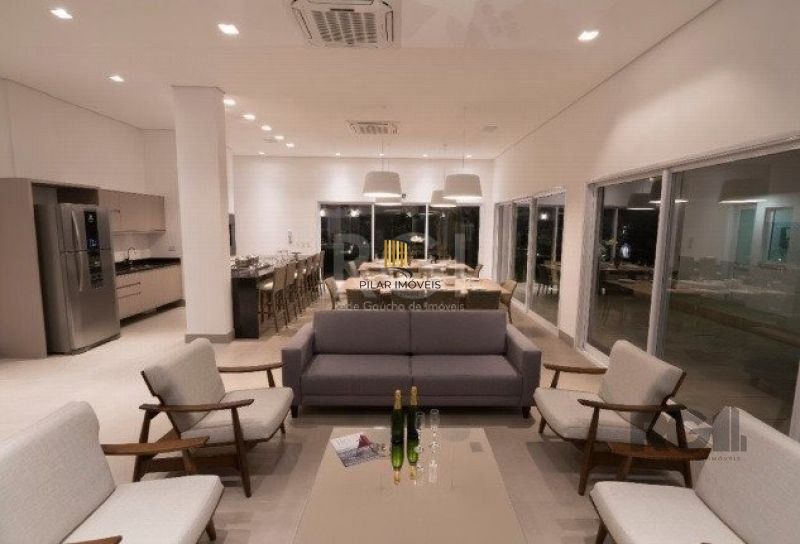 Apartamento para Venda - 138.33m², 3 dormitórios, sendo 1 suites, 3 vagas - Centro