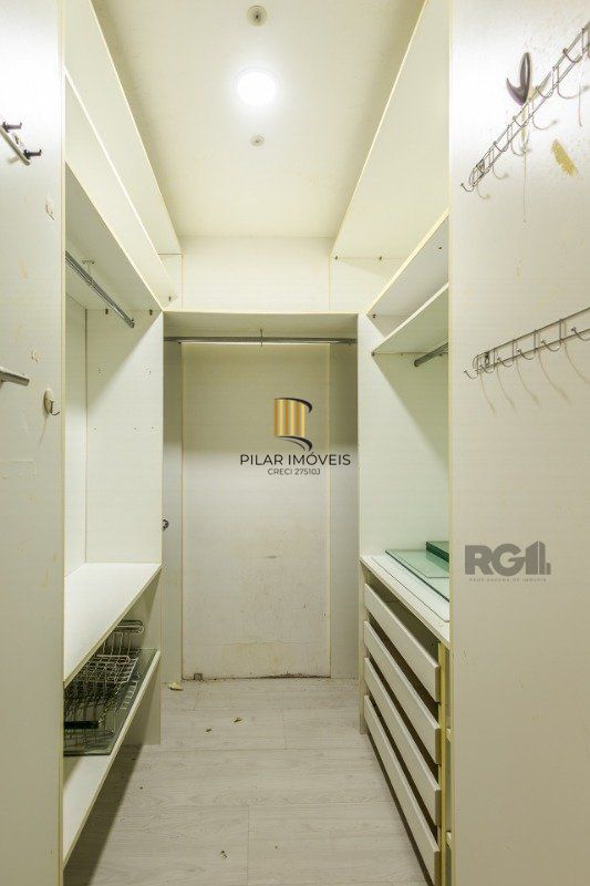 Apartamento 4 dormitórios no bairro Jardim Europa
