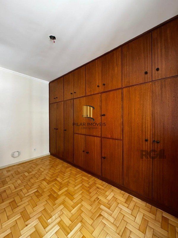 Apartamento 2 dormitórios no bairro Moinhos de Vento