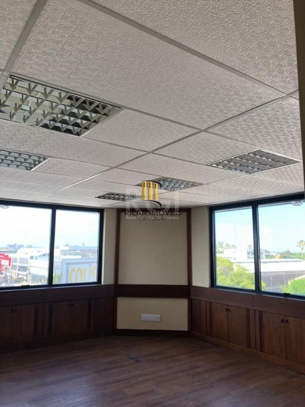 Predio para Venda - 1024m², 0 dormitórios, 9 vagas - São João