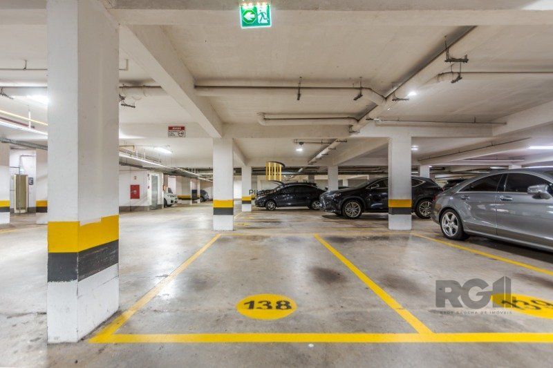 Apartamento 4 dormitórios no bairro Jardim Europa