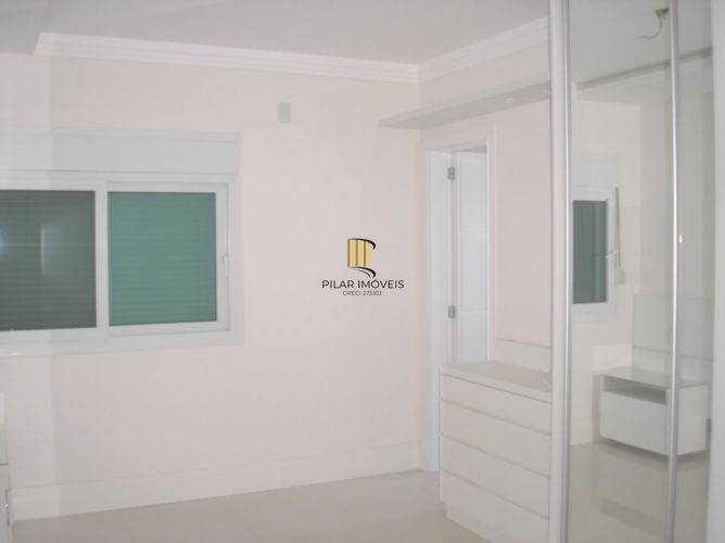 Casa para Venda - 462m², 6 dormitórios, sendo 6 suites, 3 vagas - Atlântida