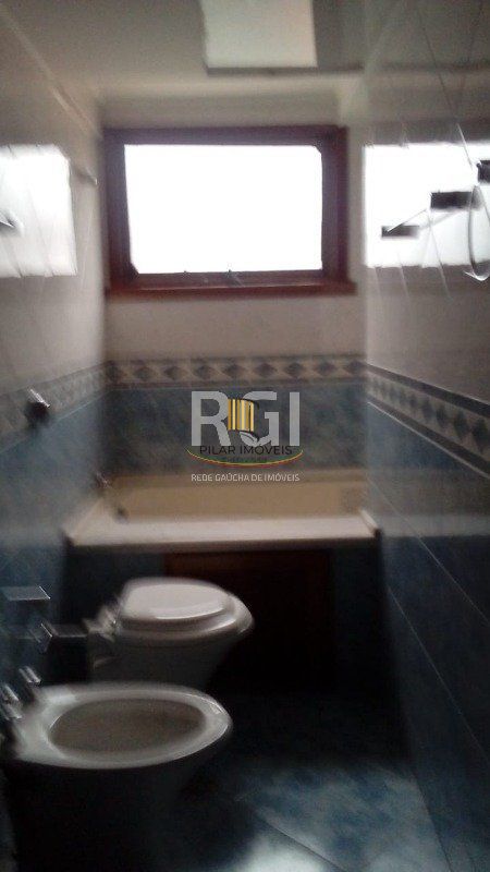 Apartamento à venda - 3 quartos - Dona Lucinda, Porto Alegre