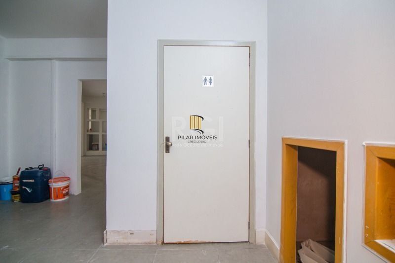 Loja para Venda - 246.18m², 0 dormitórios, 2 vagas - Independência