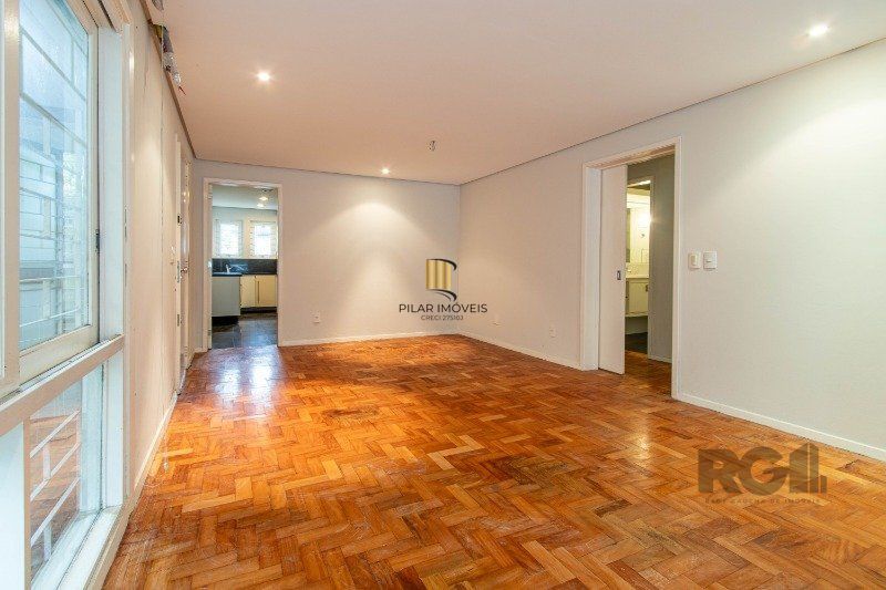 Casa 5 dormitórios no bairro Boa Vista