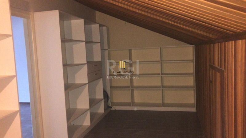 Casa para Venda - 242m², 3 dormitórios, sendo 1 suites, 3 vagas - Aberta dos Morros