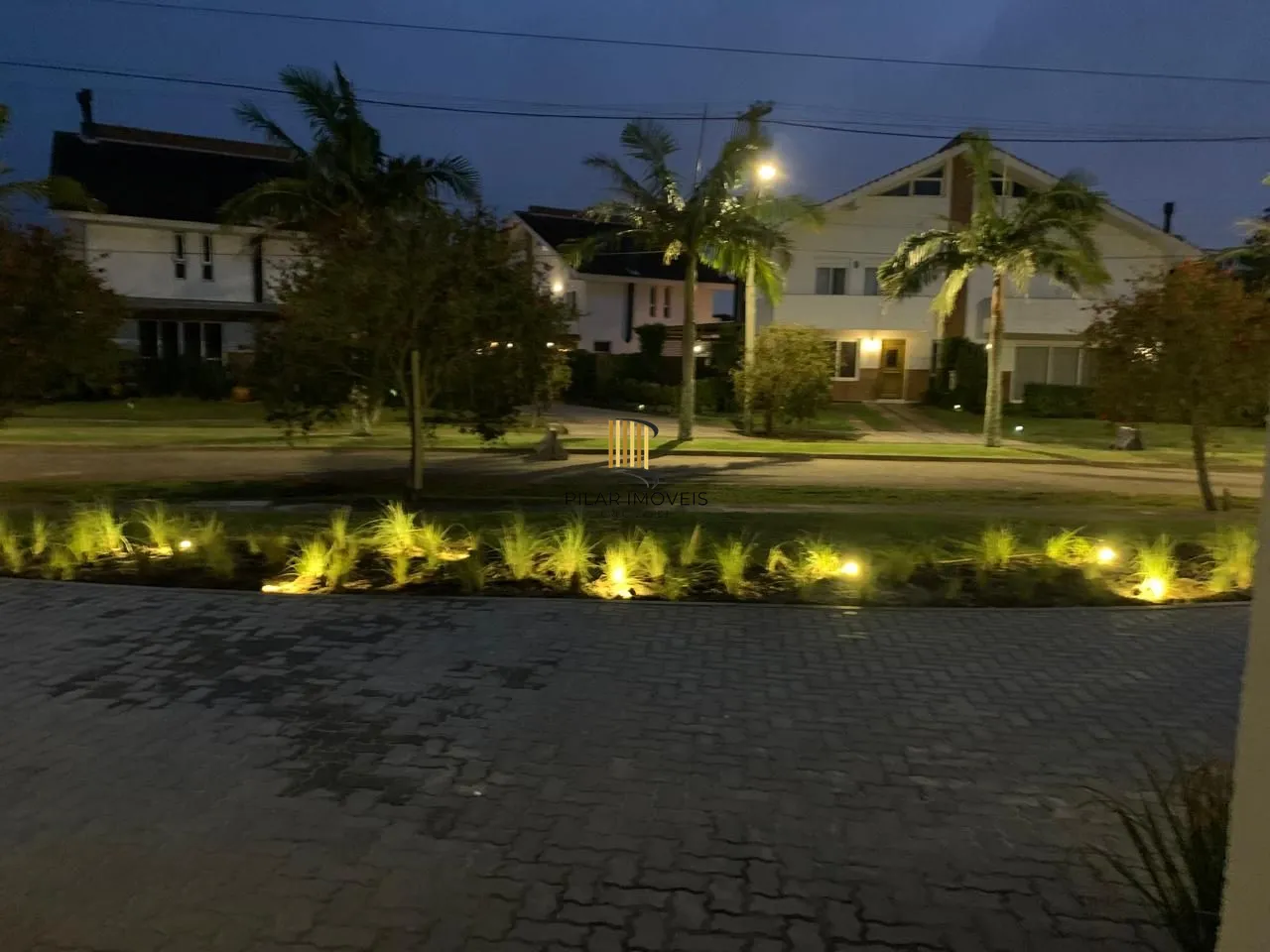 🏡 CASA DE ALTO PADRÃO NO CONDOMÍNIO GREEN VILLAGE – Xangrila/RS
