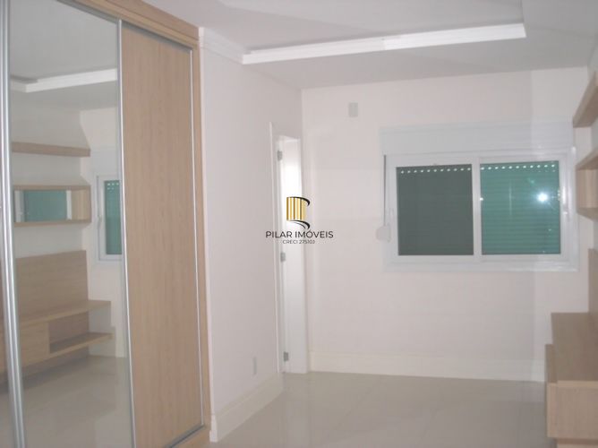 Casa para Venda - 462m², 6 dormitórios, sendo 6 suites, 3 vagas - Atlântida
