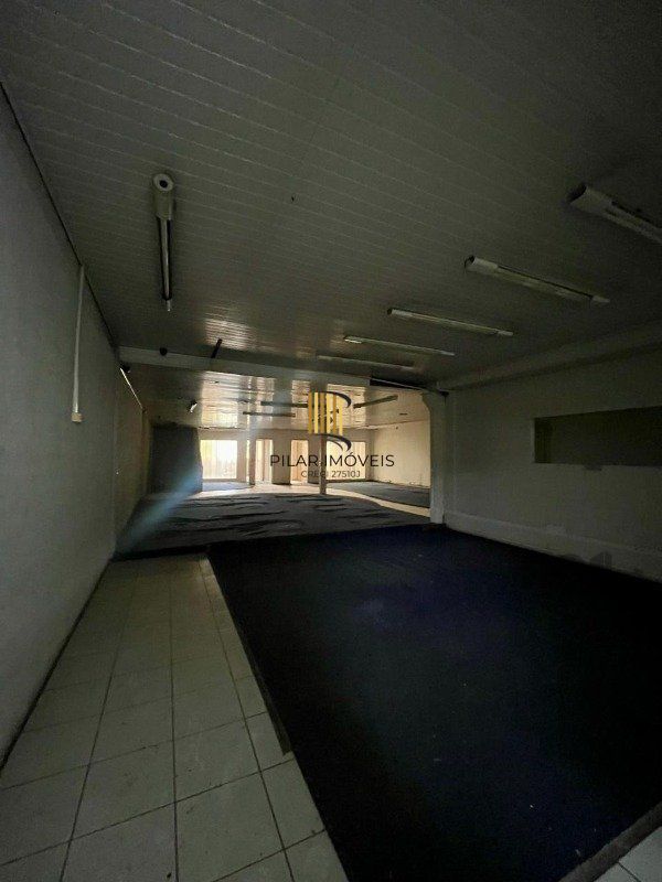 Prédio Comercial no bairro São João