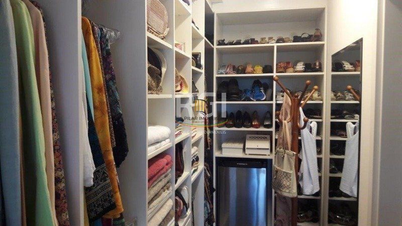 Casa para Venda - 728.71m², 6 dormitórios, sendo 6 suites, 3 vagas - Atlântida