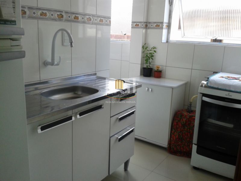 🏢 Apartamento à venda – Av. Farrapos