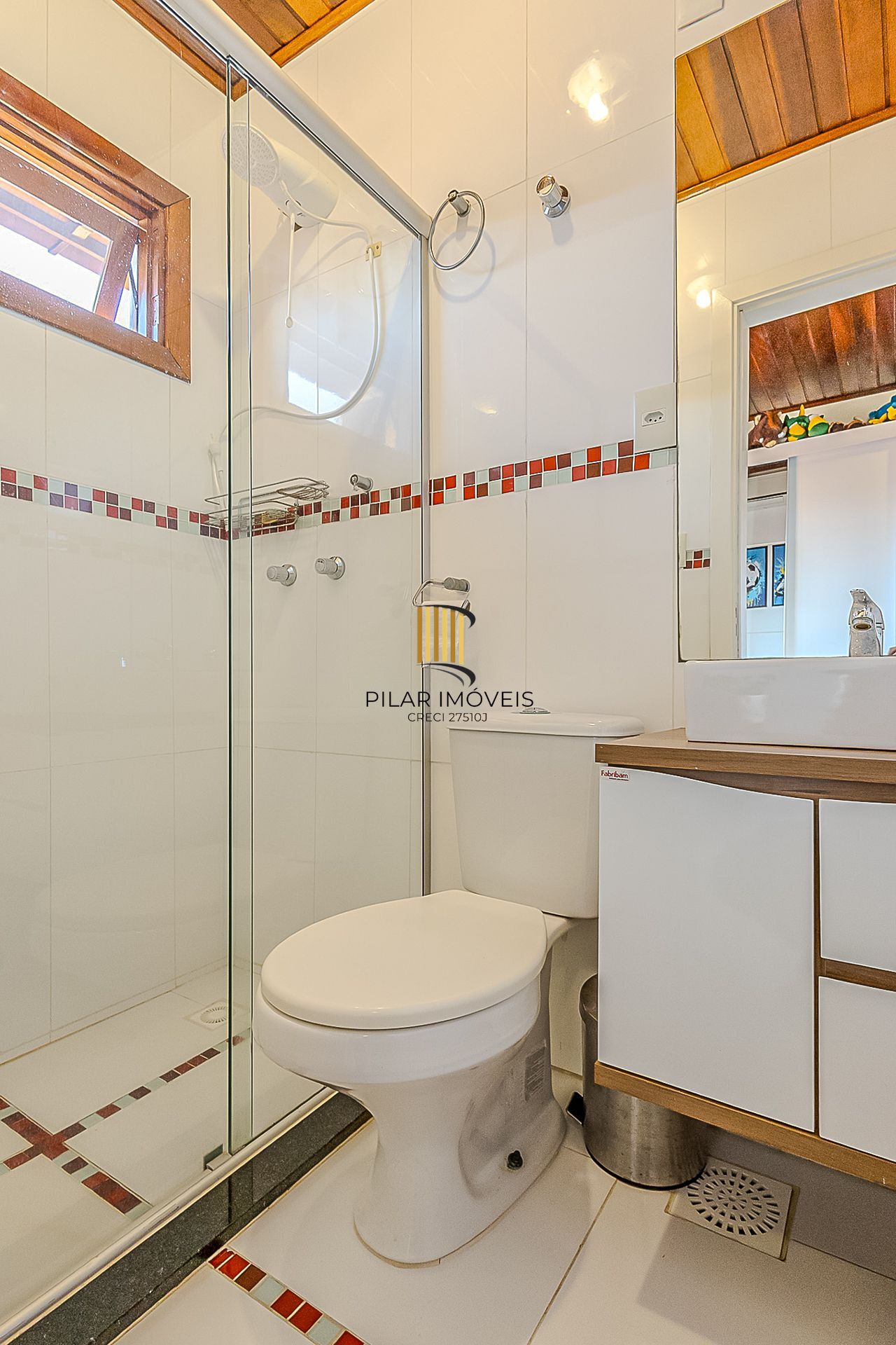 🏡 Sobrado à Venda – Rua Centaurus 144