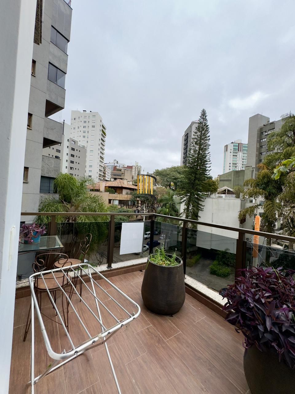 Cobertura 4 dormitórios no bairro Bela Vista