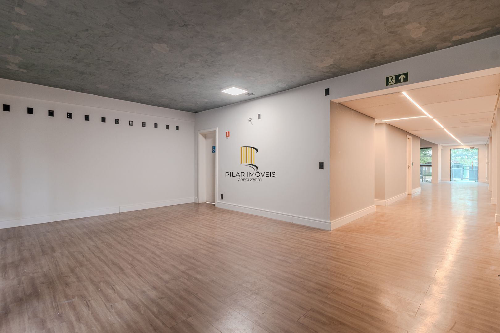 Loja para Venda - 650m², 0 dormitórios, 16 vagas - Floresta