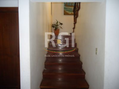 Casa para Venda - 330m², 4 dormitórios, 2 vagas - Glória