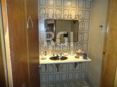 Casa para Venda - 330m², 4 dormitórios, 2 vagas - Glória