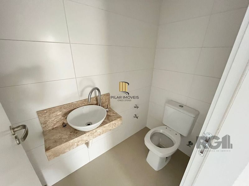 Apartamento para Venda - 300m², 6 dormitórios, sendo 5 suites, 4 vagas - Centro