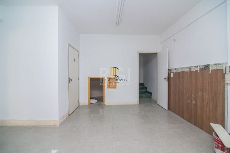 Loja para Venda - 246.18m², 0 dormitórios, 2 vagas - Independência