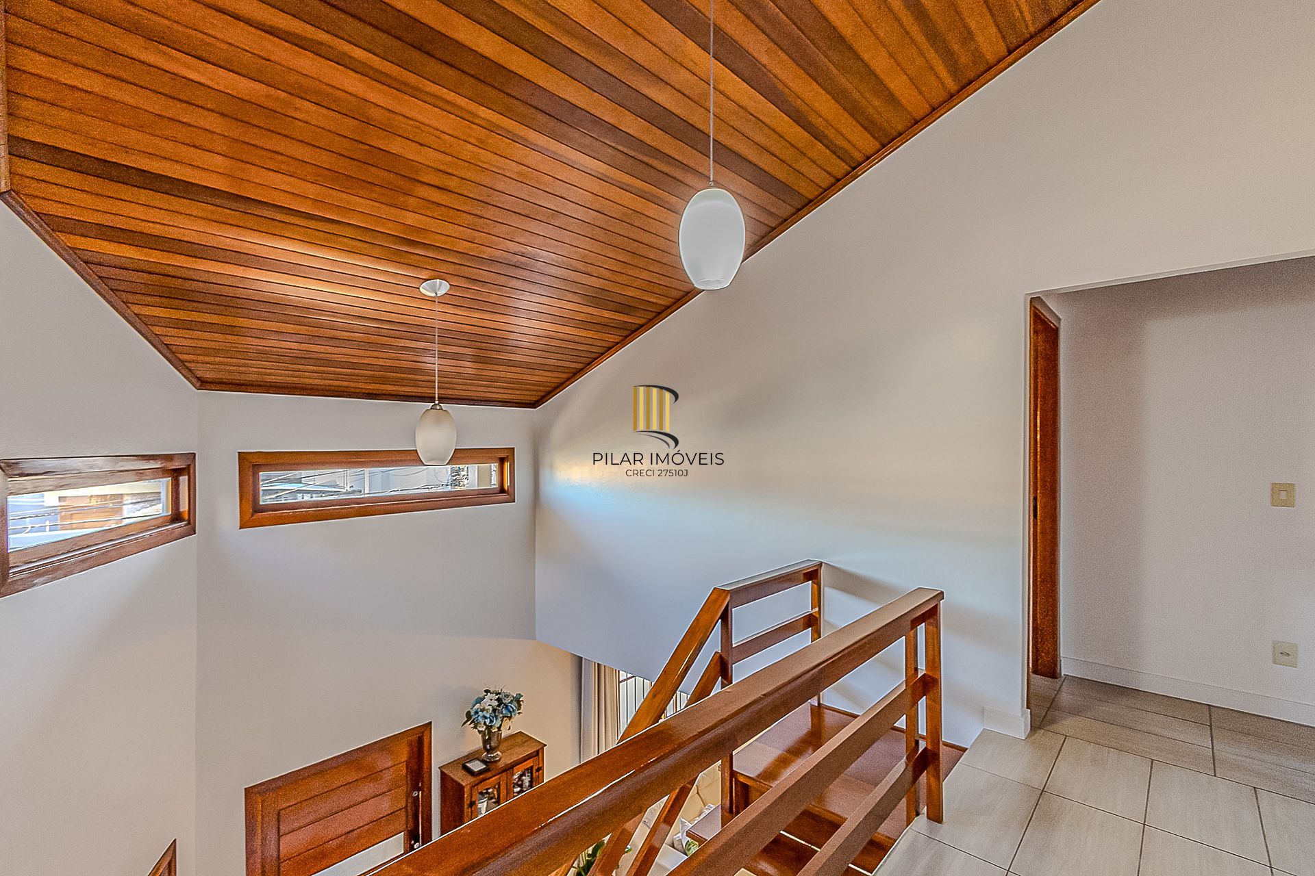 🏡 Sobrado à Venda – Rua Centaurus 144