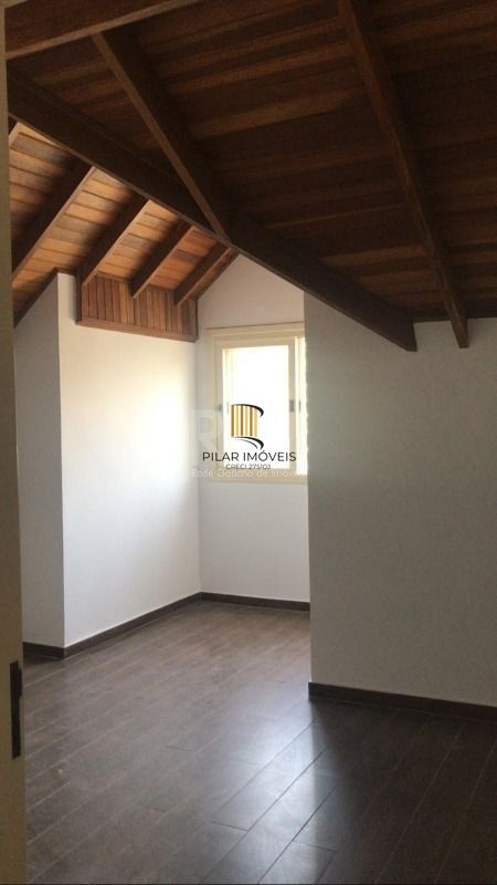 Casa para Venda - 242m², 3 dormitórios, sendo 1 suites, 3 vagas - Aberta dos Morros