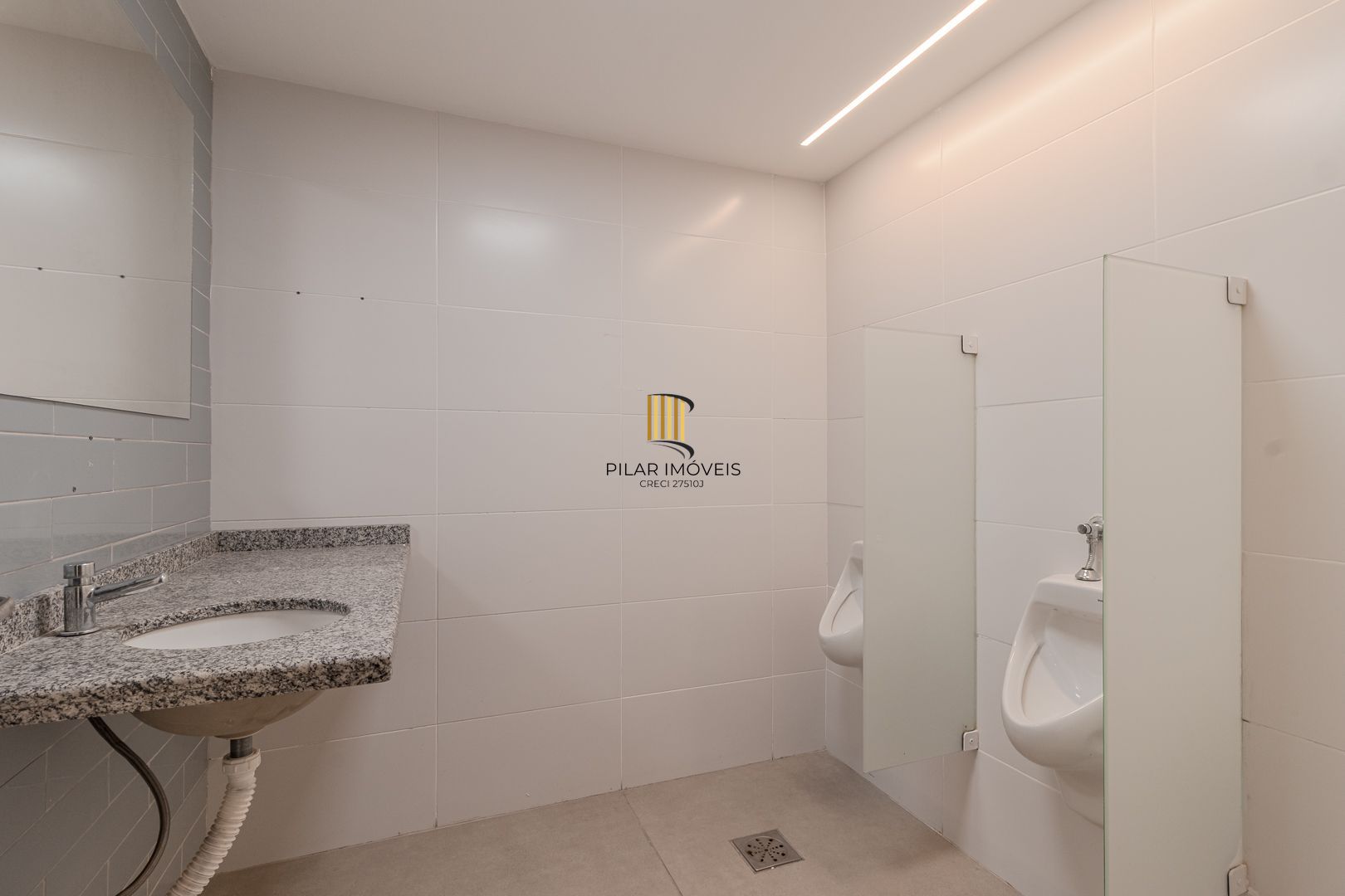 Loja para Venda - 650m², 0 dormitórios, 16 vagas - Floresta