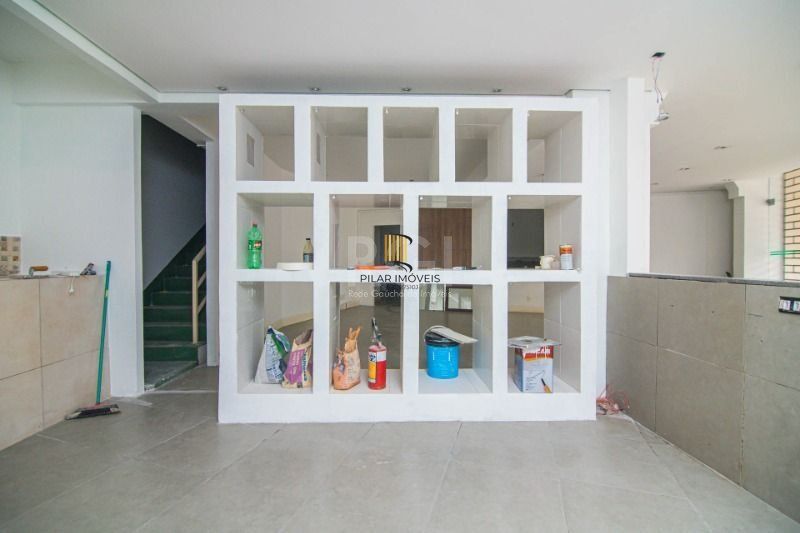Loja para Venda - 246.18m², 0 dormitórios, 2 vagas - Independência