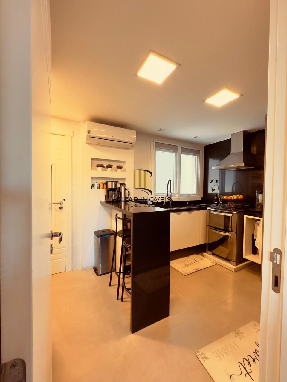 🏙️✨ BELÍSSIMO APARTAMENTO NO QUARTIER CABRAL – ALTO PADRÃO EM PORTO ALEGRE