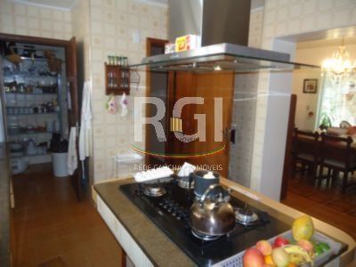 Casa para Venda - 330m², 4 dormitórios, 2 vagas - Glória