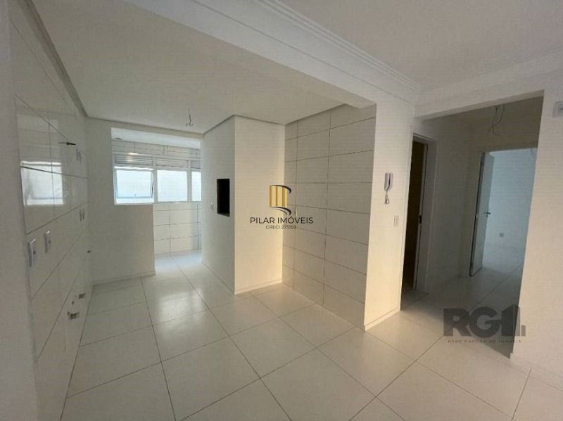Apartamento 2 dormitórios no bairro Vila Silveira Martins