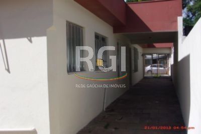 Casa para Venda - 180m², 3 dormitórios, sendo 1 suites, 3 vagas - Vila João Pessoa