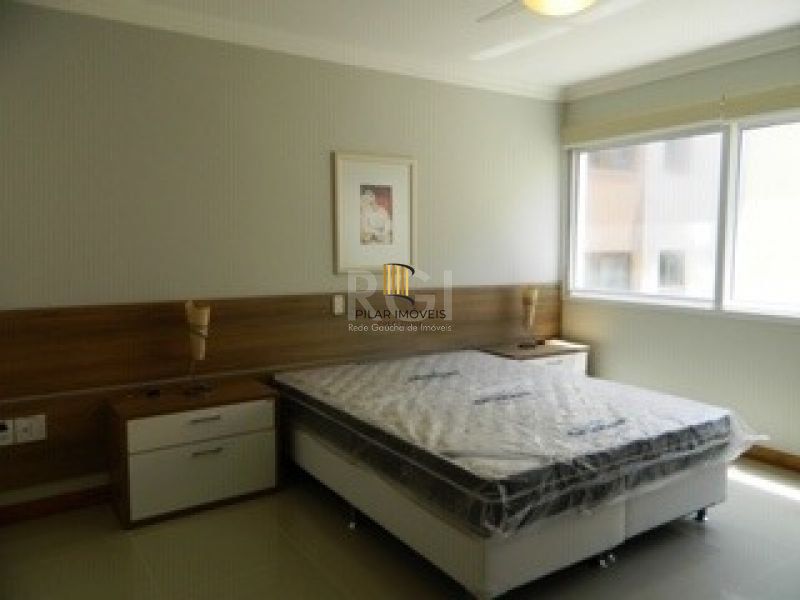 Apartamento para Venda - 190m², 4 dormitórios, sendo 4 suites, 2 vagas - Navegantes