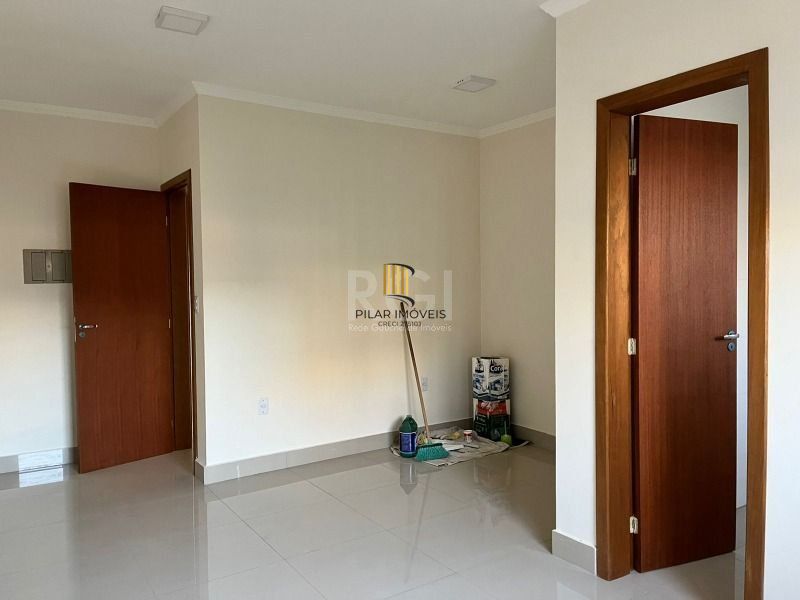 Casa para Venda - 130m², 3 dormitórios, sendo 1 suites, 2 vagas - Parque Granja Esperança