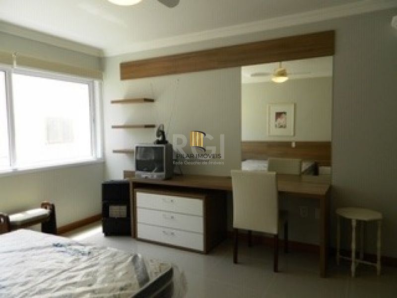 Apartamento para Venda - 190m², 4 dormitórios, sendo 4 suites, 2 vagas - Navegantes