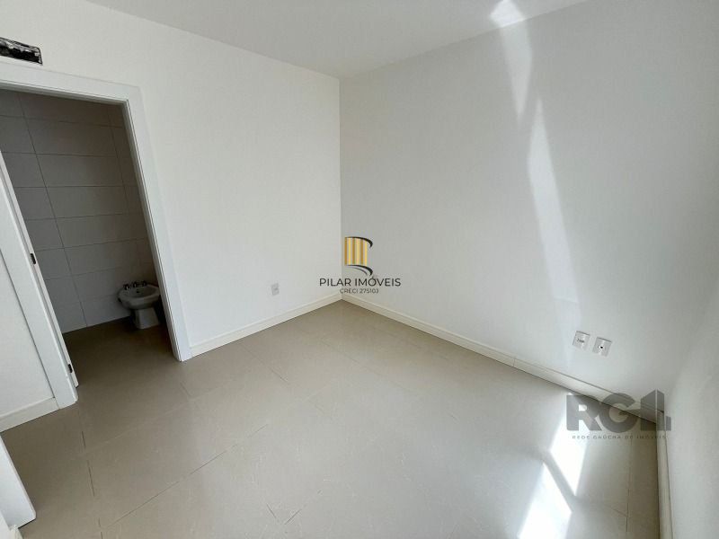 Apartamento para Venda - 300m², 6 dormitórios, sendo 5 suites, 4 vagas - Centro