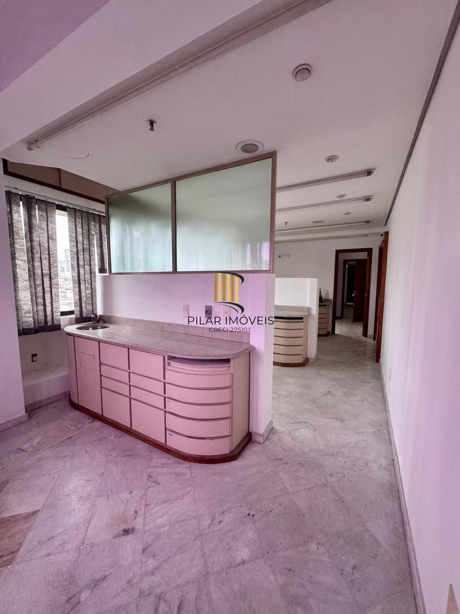 ✨ Sala Comercial à Venda – Rua João Telles, 524 | 9º andar – Bom Fim