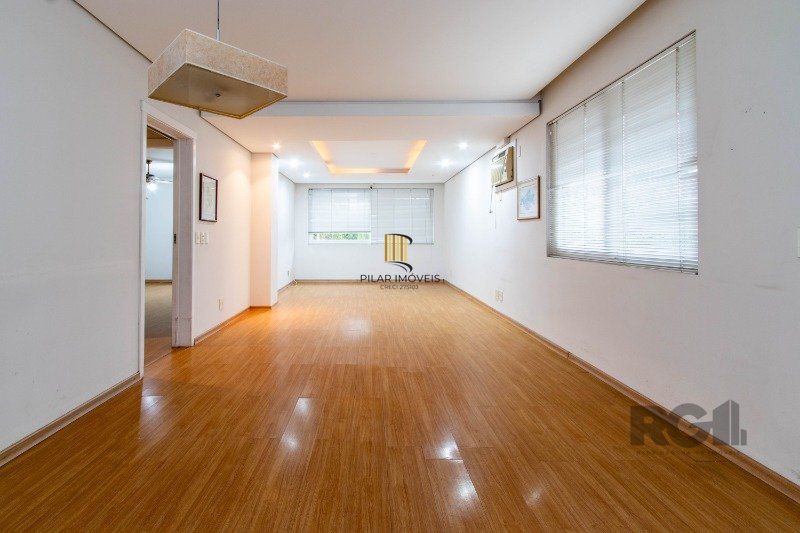 Casa 5 dormitórios no bairro Boa Vista