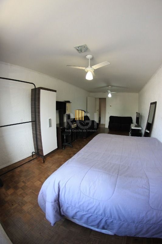 🏢 EXCELENTE APARTAMENTO À VENDA – Av. da Azenha | Porto Alegre