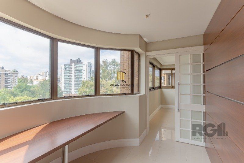 Apartamento para Venda - 279m², 3 dormitórios, sendo 1 suites, 4 vagas - Boa Vista