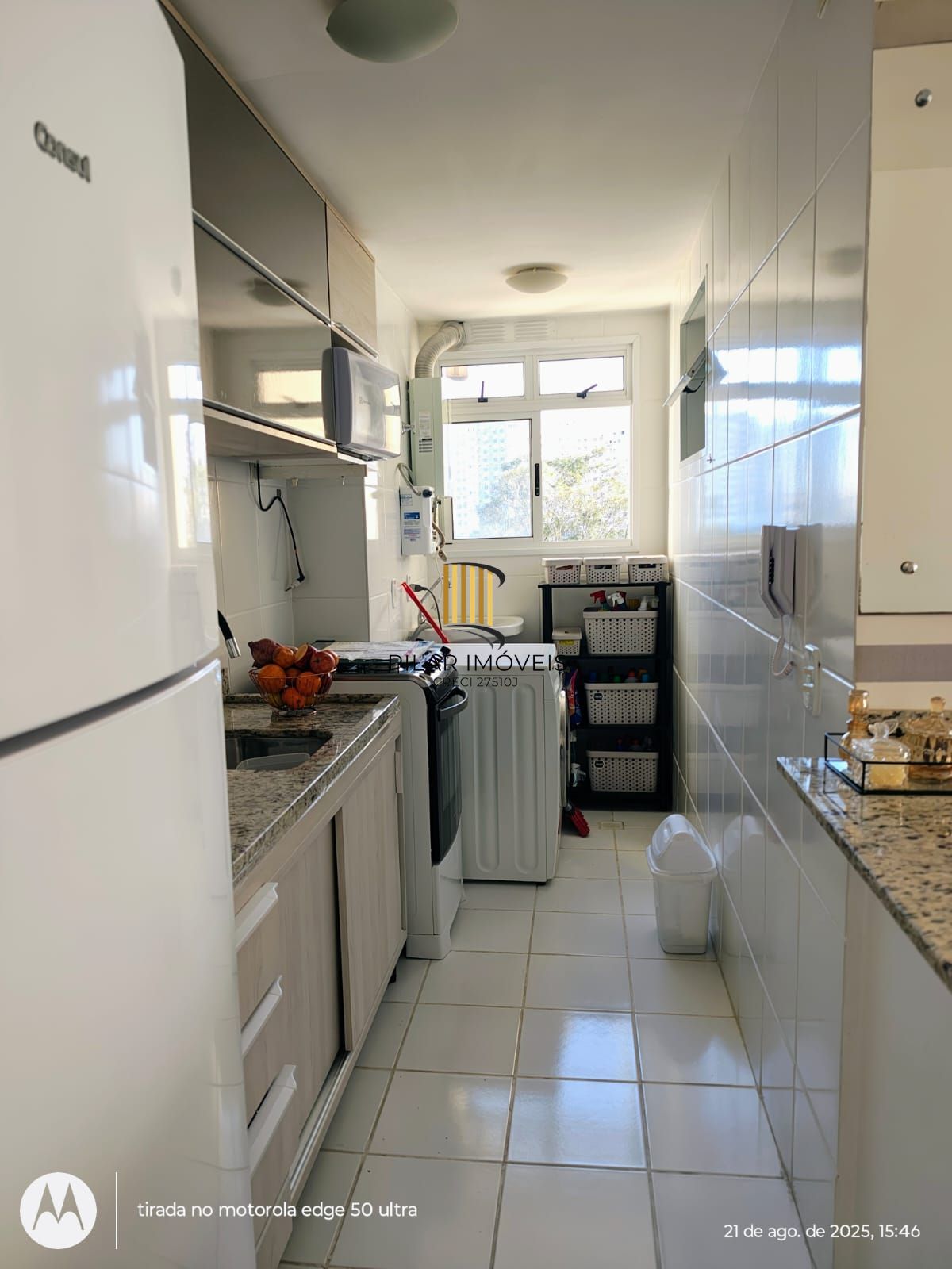 VENDE | MOBILIADO | VISTA DEFINIDA NA ASSIS BRASIL 4908