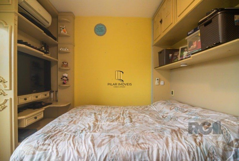 Excelente apartamento de 148m² com 3 dormitórios sendo 1 suíte e 2 vagas. 