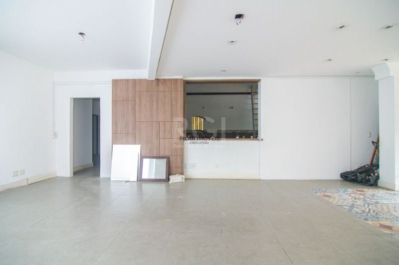 Loja para Venda - 246.18m², 0 dormitórios, 2 vagas - Independência