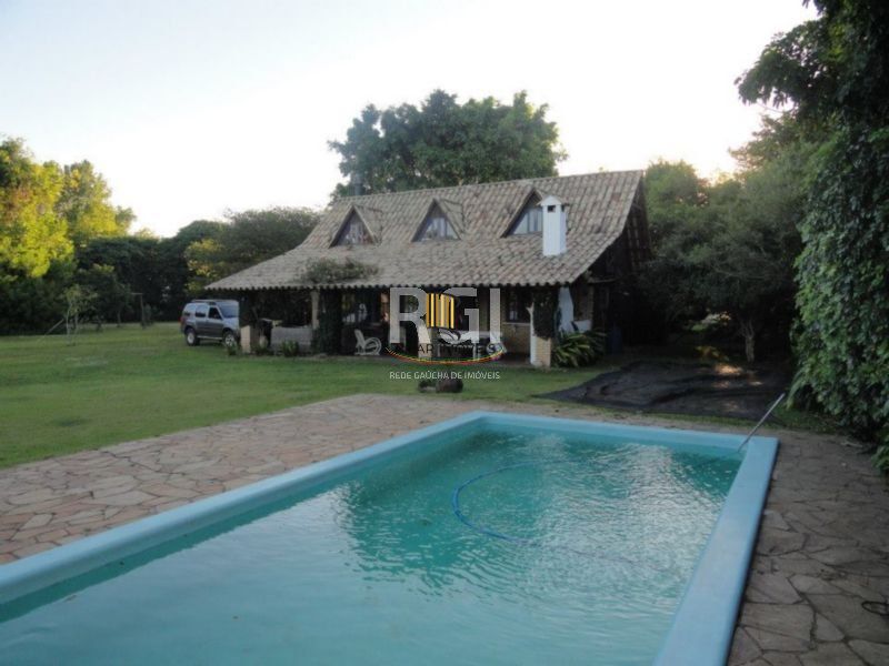 Casa para Venda - 130m², 2 dormitórios, 5 vagas - Ilha Dos Marinheiros