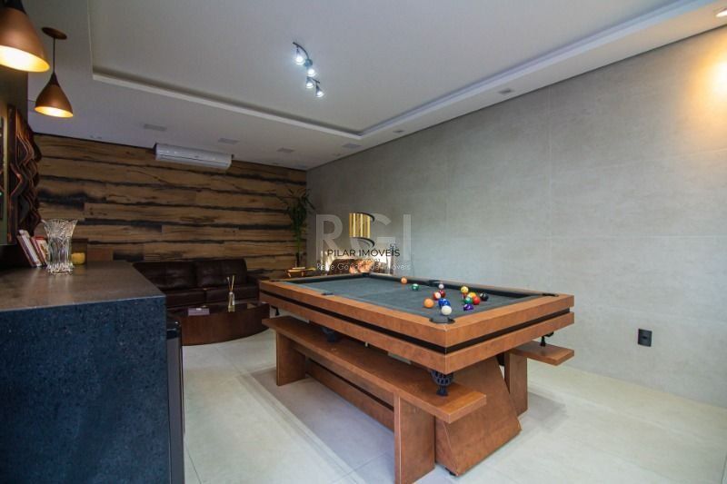 Casa 3 dormitórios no bairro Nonoai
