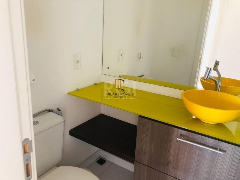 Apartamento para Venda - 72m², 3 dormitórios, sendo 1 suites, 2 vagas - São João