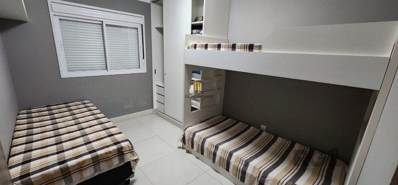 Apartamento 2 dormitórios no bairro Atlântida