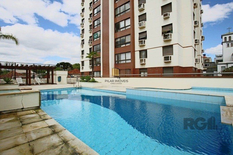 Apartamento de 3 dormitórios no bairro Petrópolis em Porto Alegre/RS.